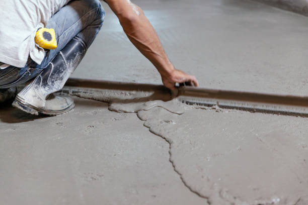 Best Concrete Contractor Near Me  in Pleasant Valley, MO